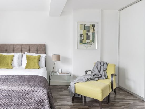 Saco Holborn – Lamb’s Conduit St