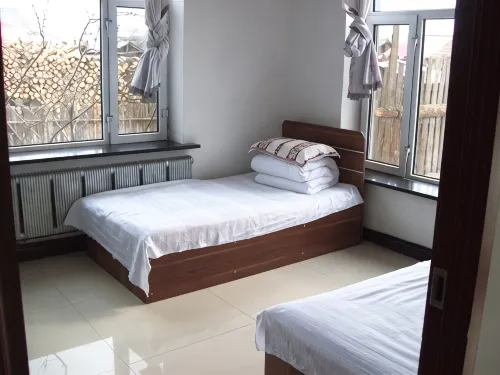 Zalantun Chaihe Yueliangyuan Inn