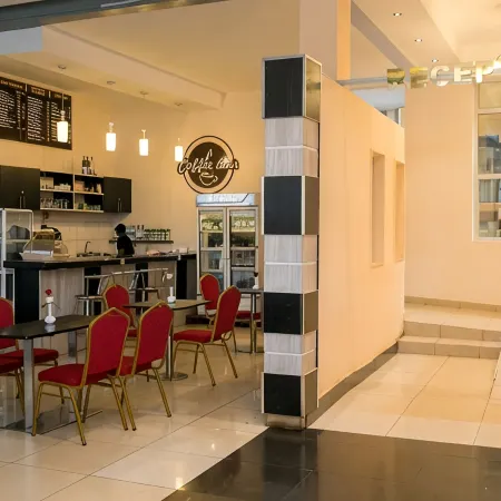 The Coconut Grill Hotel
