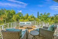 Gulf Shore Retreat - parking