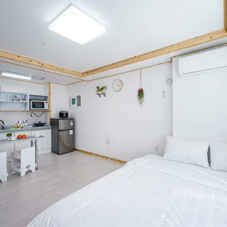 Namhae Cloud Berry Pension