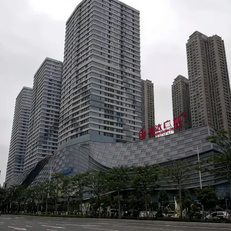 CC E-sports Apartment (Jinshazhou Xinggang City)
