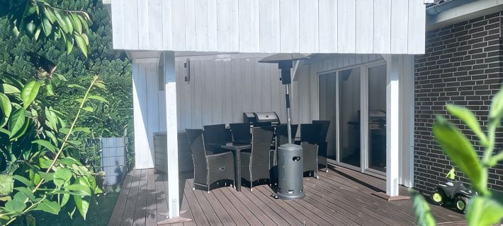 Shed 30 near Hamburg between the seas. Billiards, darts, sauna, very luxurious Hotels in Segeberg