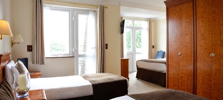 The Riviera Hotel & Apartments - Alum Chine Hotels in Bournemouth
