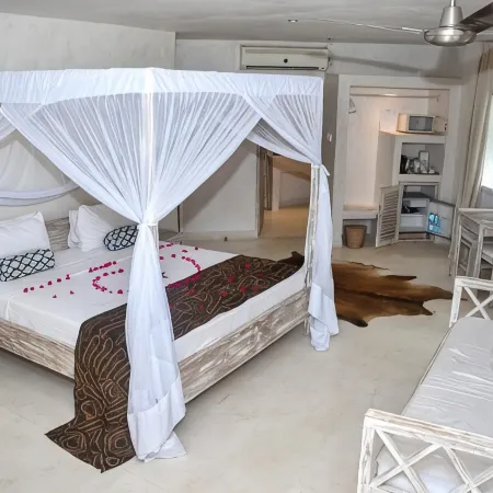 The Villa Luxury Suites Hotel