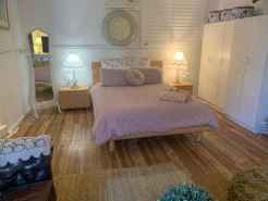 Adorable Country Studio (pet friendly) additional charges