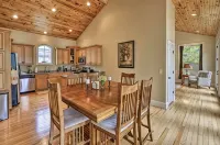 Lakefront Cottage with Private Dock on Norris Lake - 4 tähden