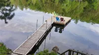HIDEAWAY - COZY 2 BEDROOM WATERFRONT COTTAGE SPRING, SUMMER 2025 AVAILABILITY! - WiFi