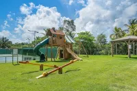 Oceanview Villa in Gated Beachfront Community w/ Full Backup Generator & Cistern