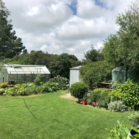 Martha's ......... Your hideaway in the highlands.