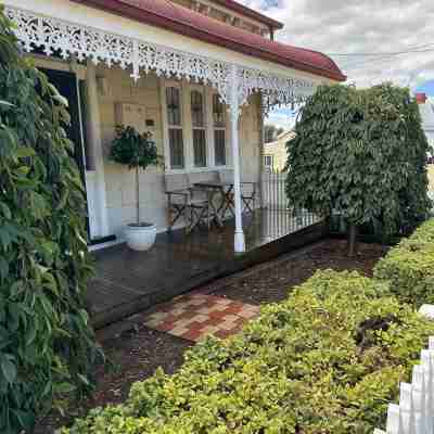 Olinda Cottage - Close to Bendigo CBD with City Views Hotel Exterior