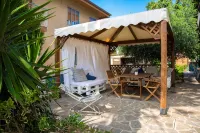 oasis of relaxation not far from the sea, parking in the inner courtyard. - 2 stelle