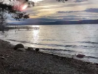 Canandaigua Lake Cottage— to Private Lake Access Hôtels à : Gorham