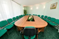 Gvardeiskaya Hotel - ที่มีที่จอดรถ
