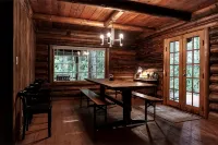 Camp Neary - epic hand built log cabin - Chalets