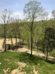 NEW Nolin Lake - Mammoth Cave area, Lake Front with Lake Access Lake Home - 4 estrellas