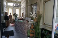 Hotel Asiris