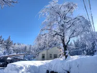 [Kagaya Ryokan (Minami Uonuma)] [WB * 2 + SB * 1] [1 set limited] [right next to the ski resort] Hotels in 