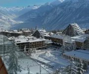Crans Ambassador - Mountain view