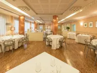 Ristorante Hotel Lucia - 100 mt Dal Mare - breakfast