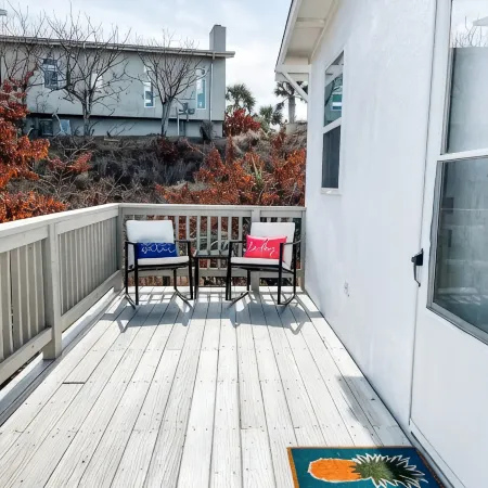 Dune Our Thing - Private Beach Cottage in heart of Old Town with Heated Pool