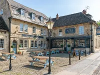 The Kings Arms Hotel Melksham otelleri