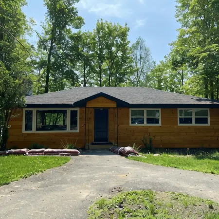 Beautiful house on Camp Lake!
