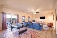 Sandia Retreat: 6Br - 15min to airport - Games - บังกะโล