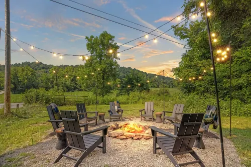 Secluded Bourbon Trail Retreat • Hot Tub, Barrel Sauna, Fire Pit, Game Room - 4-Star