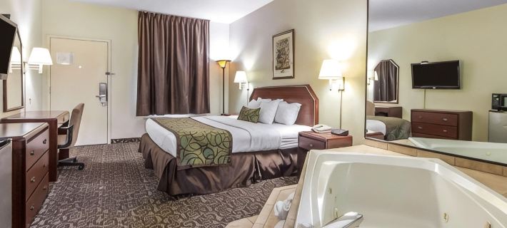 Quality Inn Downtown Hotels in Johnson City
