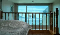 Geoje View Pension - Rooftop Pools