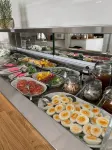 Adels Hotel - Desayuno