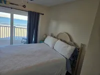 Spectacular Oceanfront condo on the Sands of Treasure Island - 4-Star