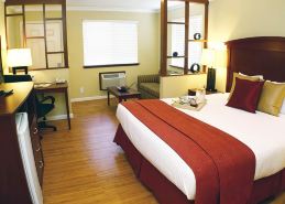 Quality Inn & Suites Santa Cruz Mountains