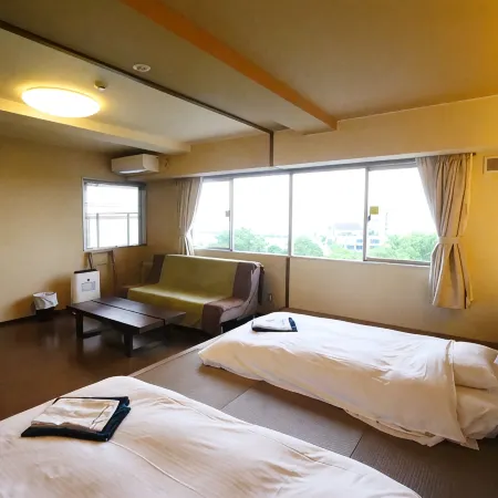 Green Hotel Yes Nagahama Minatokan