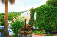 Villa Columbus Rooms and Restaurant
