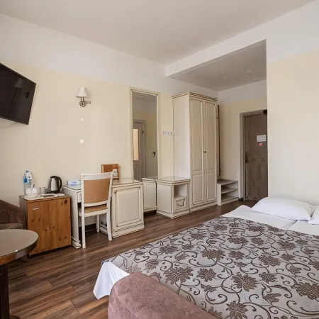 Hotel St. Barbara Отели рядом с достопримечательностью «Кристийне»