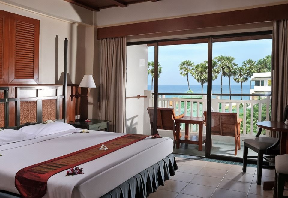 Фото: Karon Princess Hotel