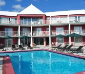 Rosemont Guest Suites - Pools