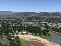 Roundtop Mountain Vista - Cabins and Motel Hotels in Thermopolis