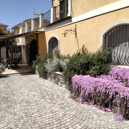 Imperia House with Private Pool Hotels in Imperia