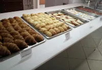 Hilltop - breakfast