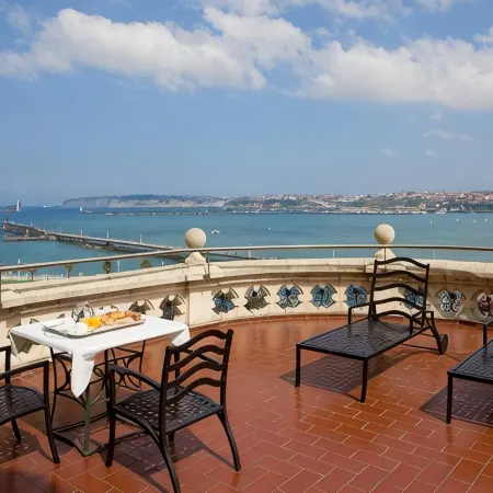 Hotel URH Palacio de Oriol