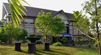 Wonua Monapa Hotel Resort - piscina