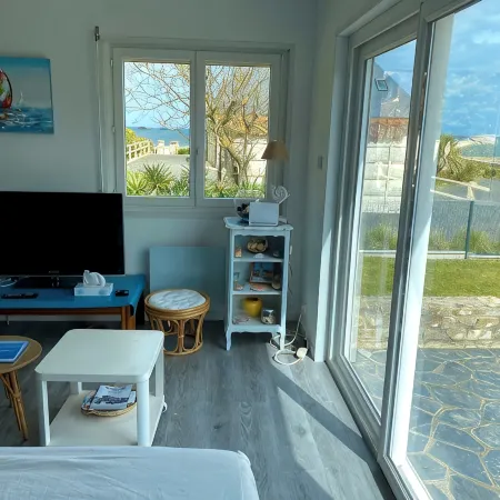 Sea view villa, sleeps 4.