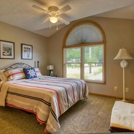 All-Sports Lakefront, Pier/Slip, Kayaks, 3Bd/2.5Ba, Sleeps 10