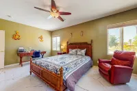 Desert Paradise Enjoy Private Pool & Spa with Game-room, Gym, Bikes&Scooters