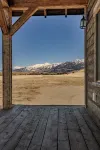 Chicory Guest Cabin - Paradise Valley, MT