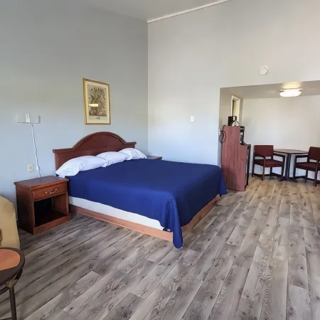 Welcome Inn and Suites