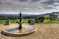New House Country Hotel